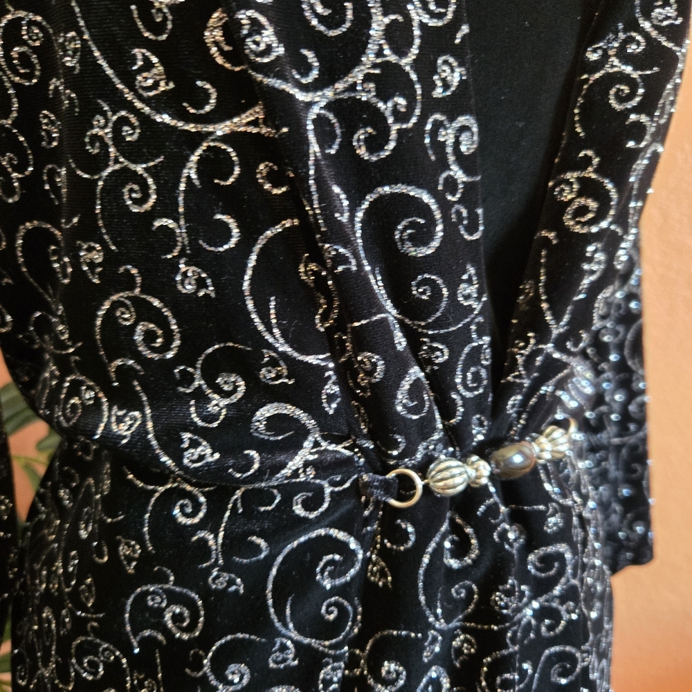 3/$25 Notations Woman Velvet Sparkle Top Jaxket Stretch 1X Black Silver Evening - Picture 4 of 12